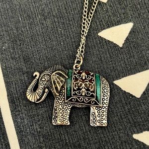 Long adjustable elephant necklace